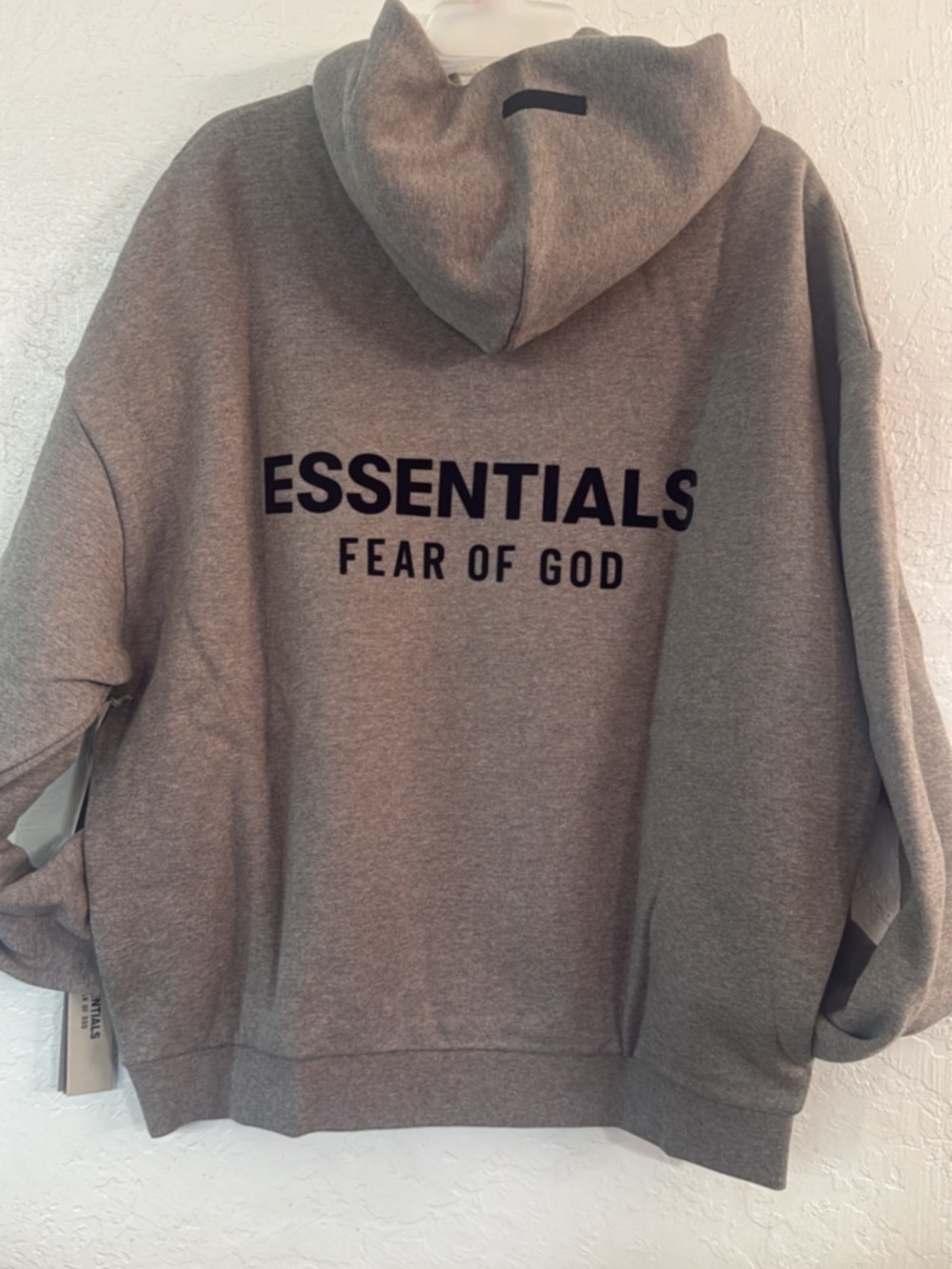 Essentials Men's Heated grey Hoodie with Small Chest Logo S